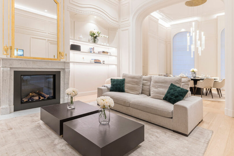 Châtelain Luxury Living Area